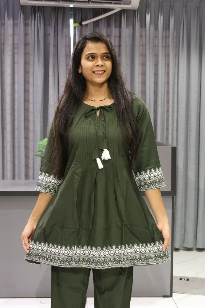 Sleeve And Daman Work Cord Set