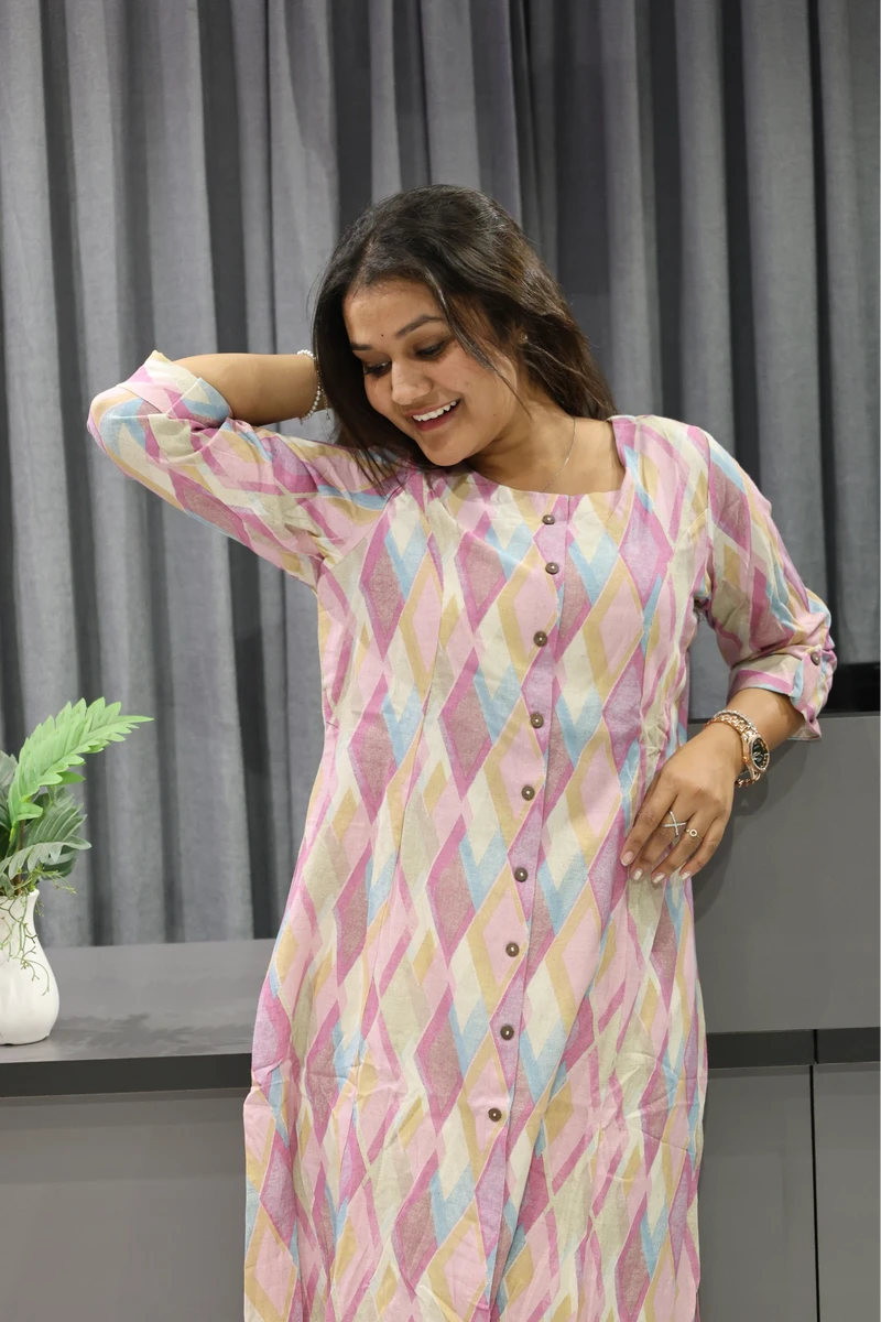 Digital Kaju Katali Print Kurti