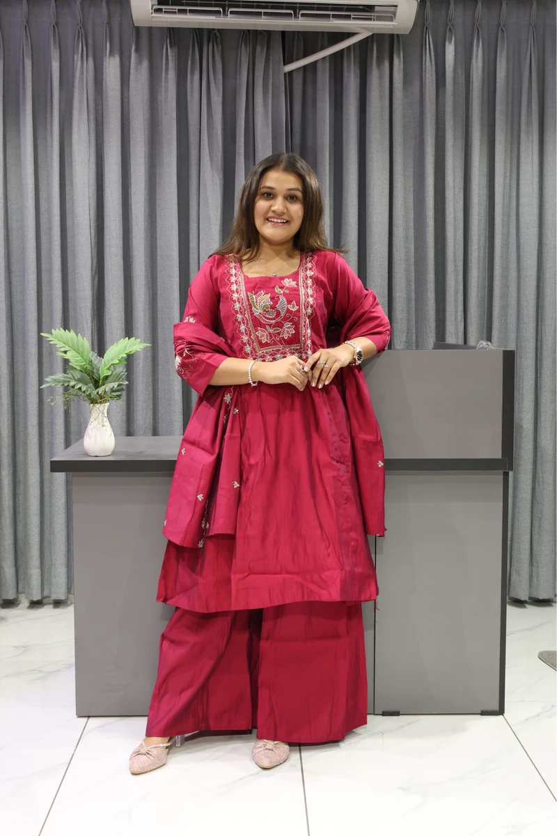 Neck & Sleeve Work Short Plaza Pair