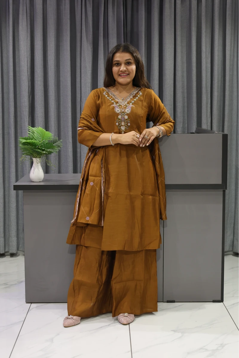 V Neck Mirror Work Short Plaza Pair