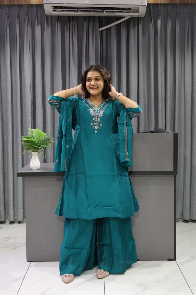 V Neck Mirror Work Short Plaza Pair