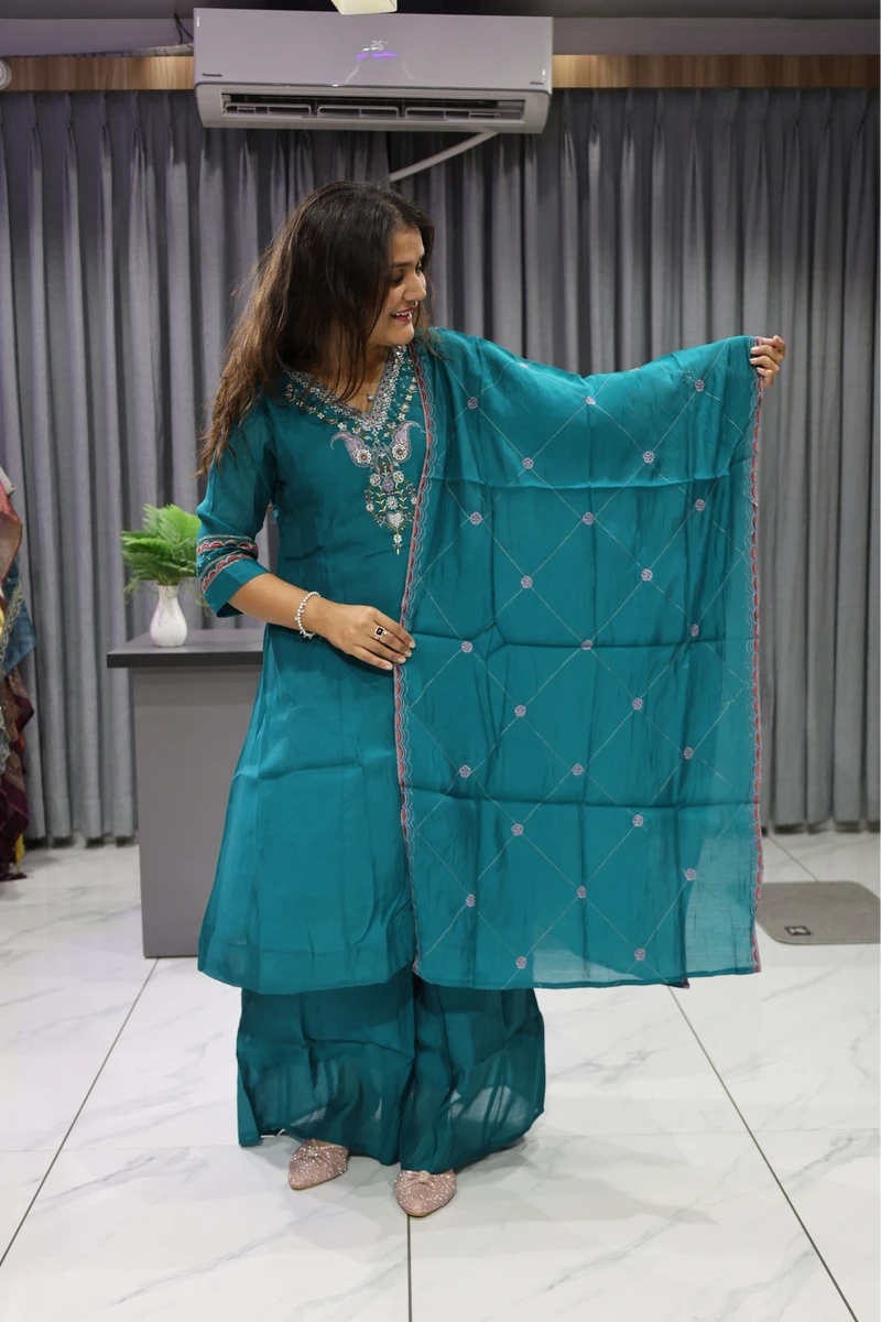 V Neck Mirror Work Short Plaza Pair