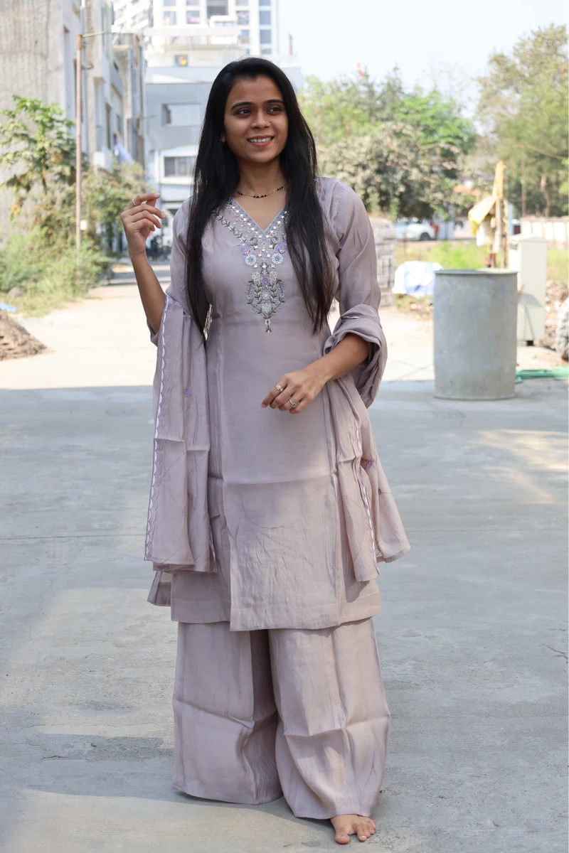 V Neck Mirror Work Short Plaza Pair