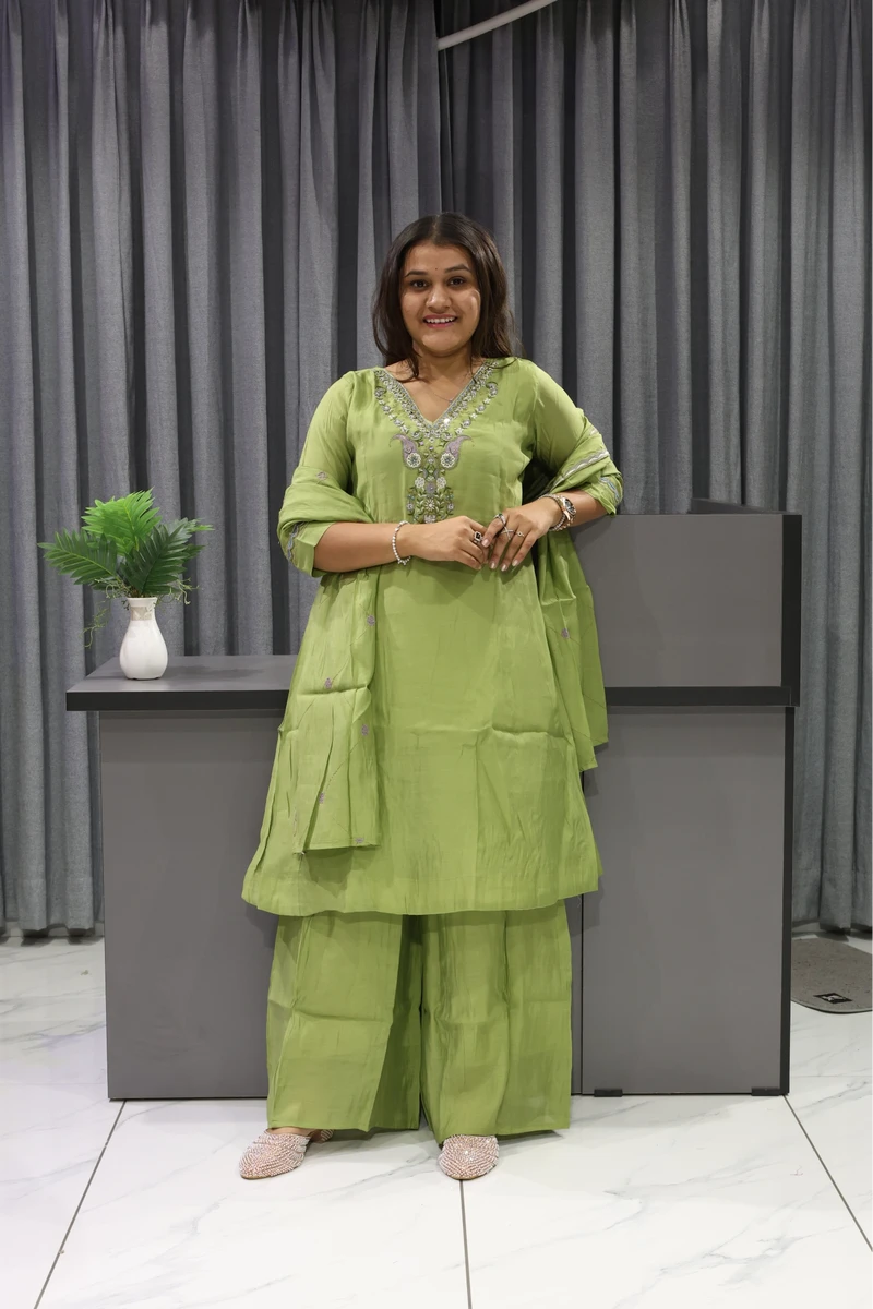 V Neck Mirror Work Short Plaza Pair